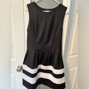 APT 9, juniors dress